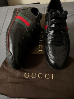 Men’s Gucci leather Sneakers