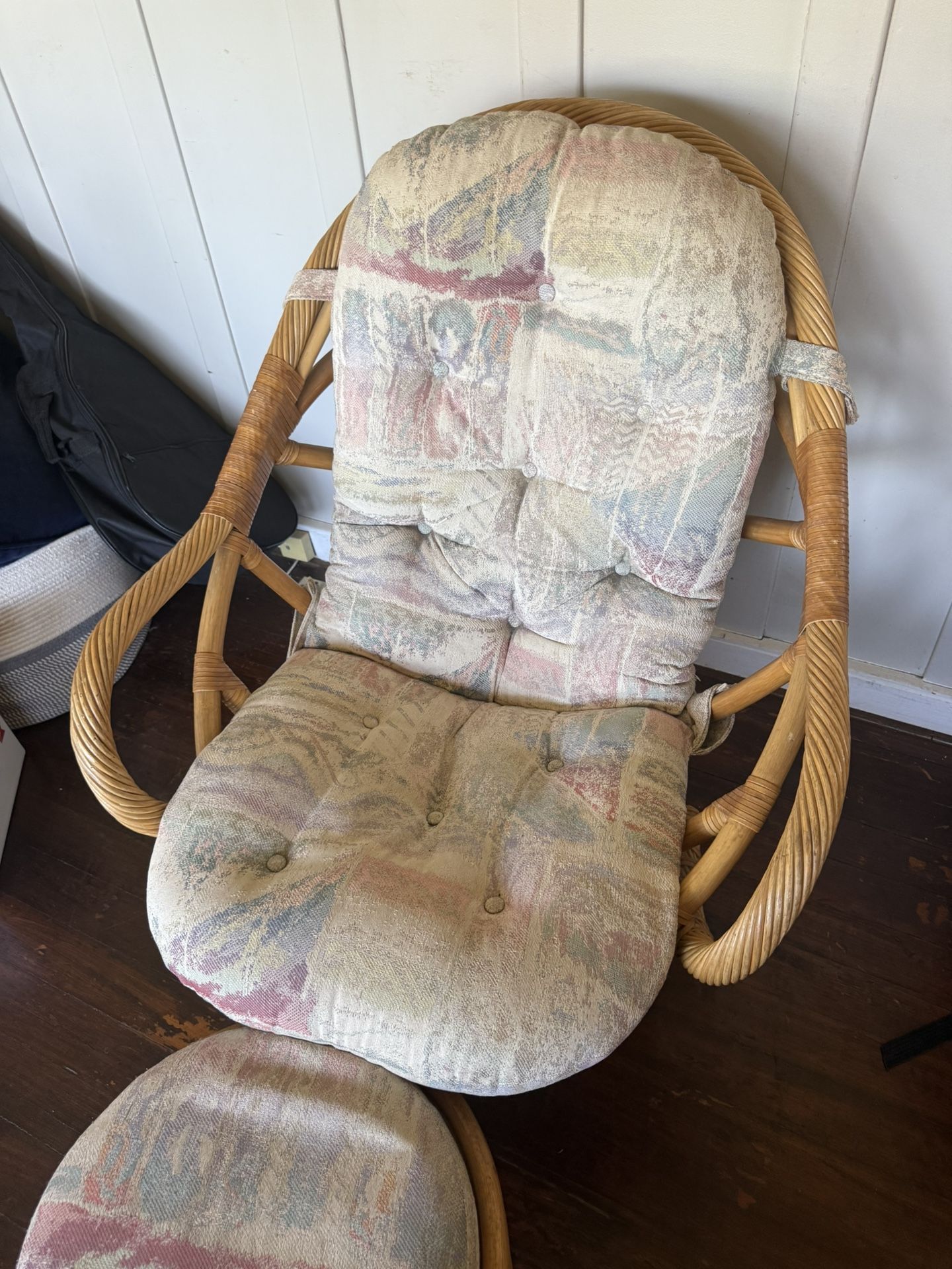 2 Pieces Chair