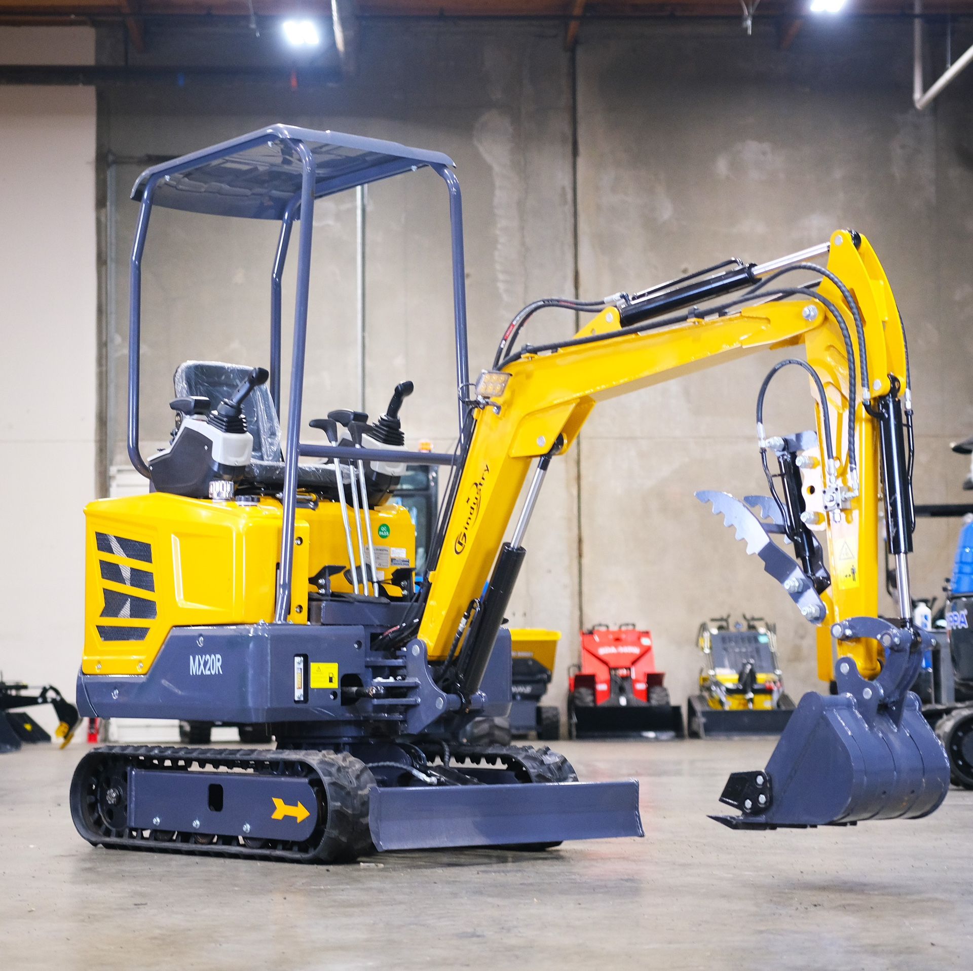 NEW | MX20R Mini Excavator | 39" wide | 23 HP gasoline V-Twin