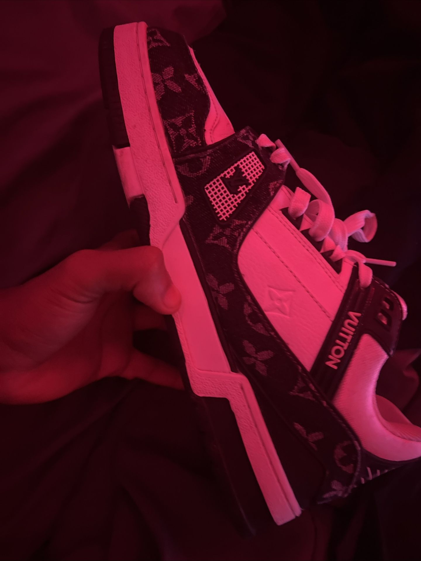 Lvs shoes