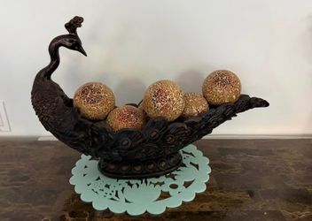 Peacock Decorative Bowl W/Spheres
