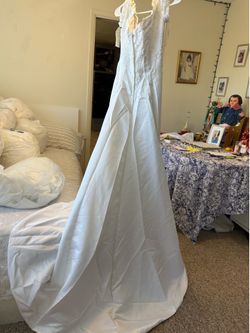 New wedding dress size 10