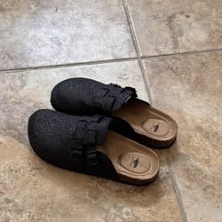 women’s slip-on size7 new