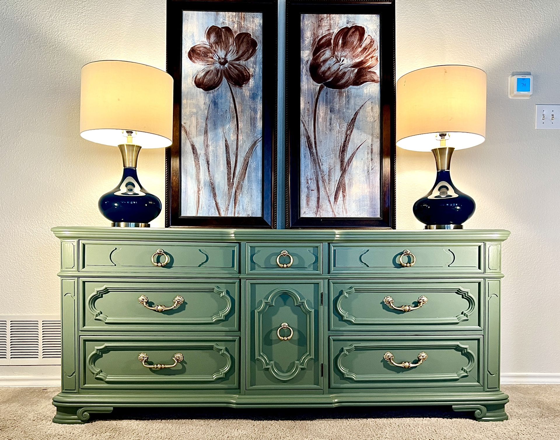 🔆🔆BEAUTIFUL SAGE GREEN THOMASVILLE dresser/buffet/tv Stand/dining Server/sideboard/credenza