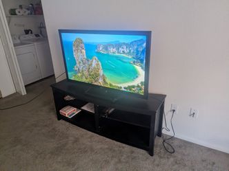 LG TV 50"