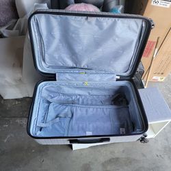 Delsey Paris Baggage 