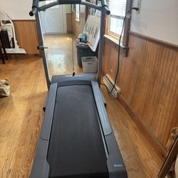 Treadmill 
