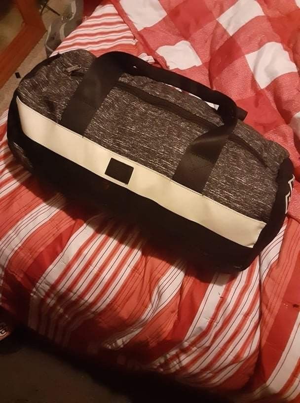 Victoria Secret Lougage Bag. 
