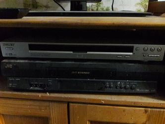 Sony DVD player with remote