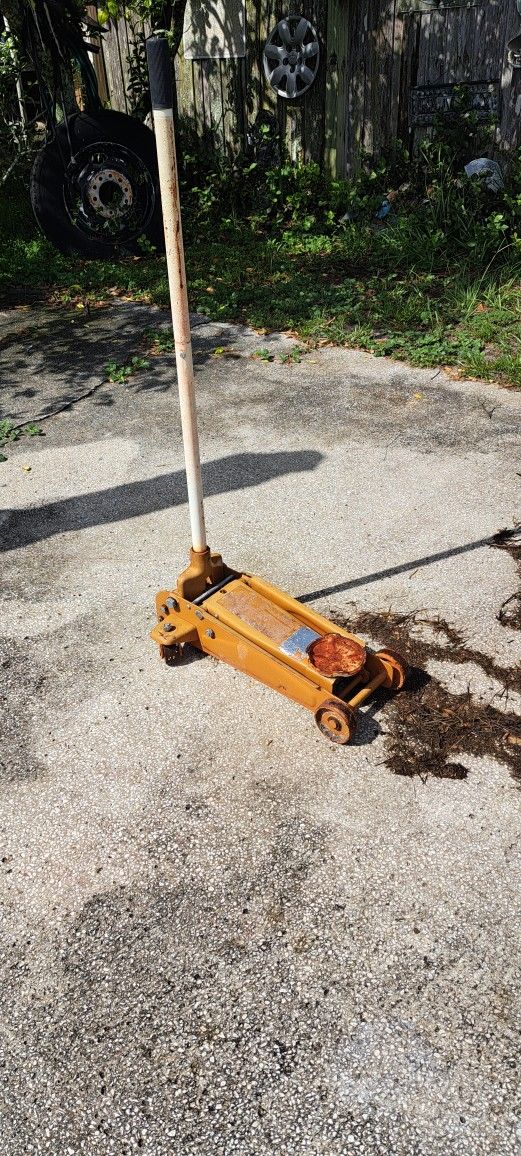 Hydraulic, Jack, 3 ton.