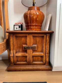 Pair of Heritage Madrigal Nightstands