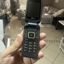 Flip Phone For Seniors For T-Mobile Only $35 In Tolleson 