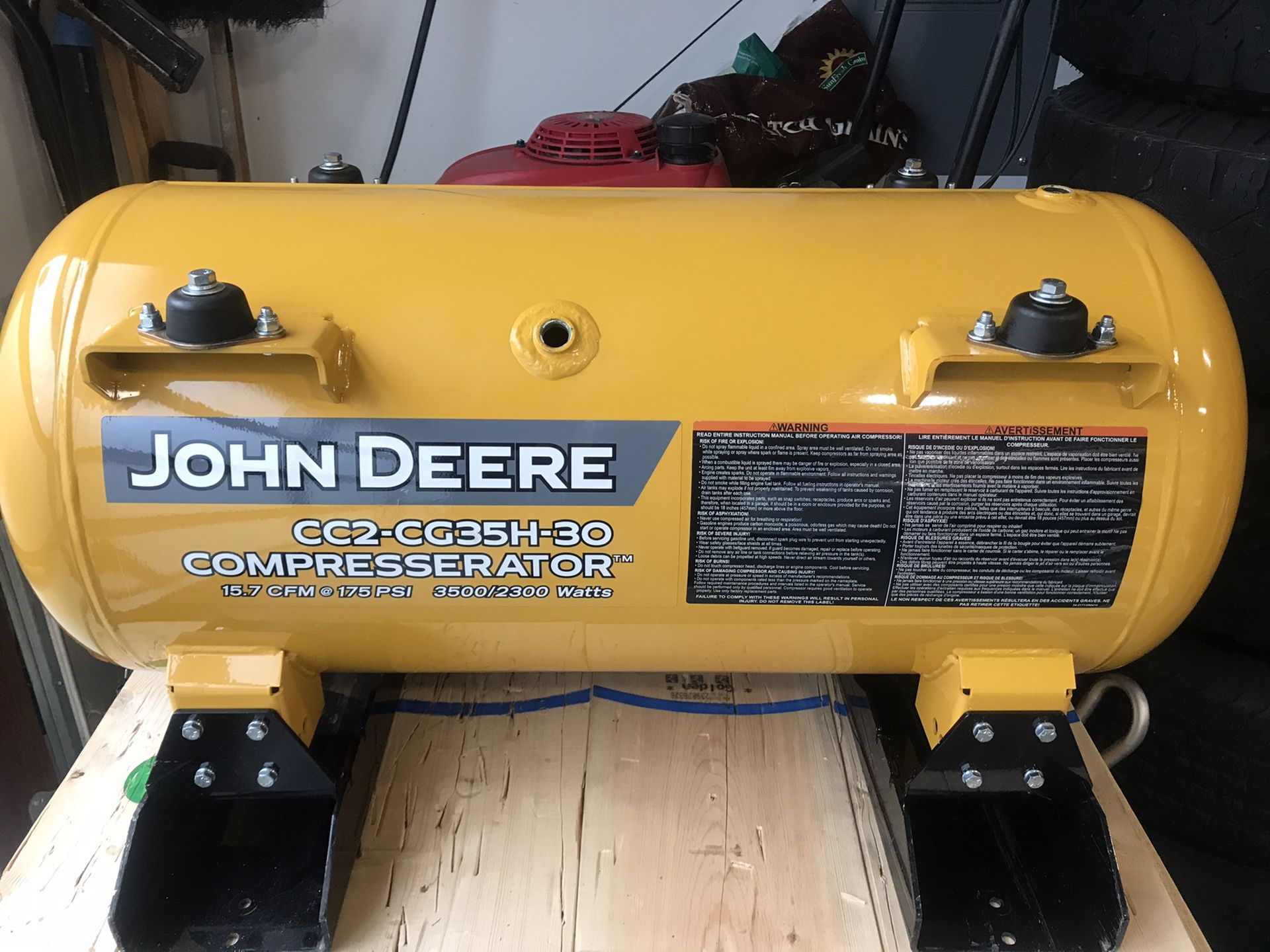 John Deere Air Compressor 30 Gallon Tank Only