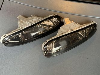 Miata smoked turn signals, excellent condition