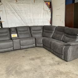 Kelsee Fabric Power Reclining Sectional