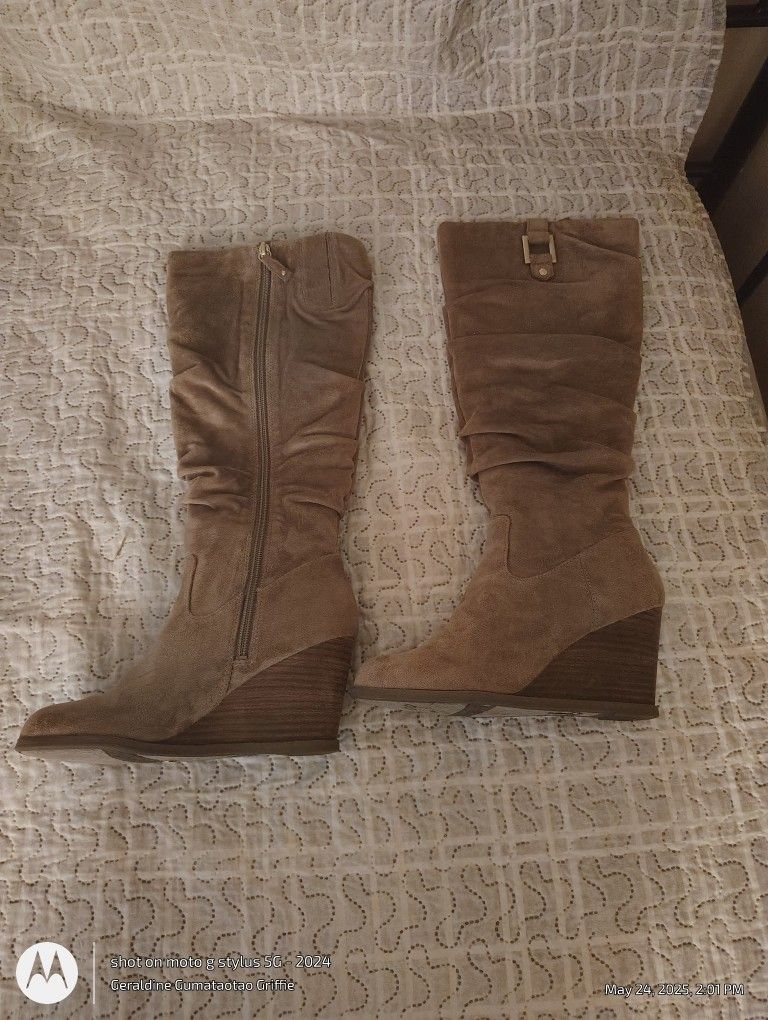 Boots (Swade)