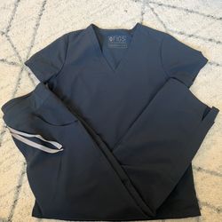 Women’s Figs Scrub Set Dark Harbor Size XS/P Kade Cargo Pants And XS Casma Top