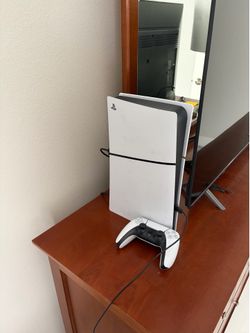 PlayStation 5 Digital Slim