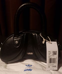 ADIDAS ORIGINALS BY AVAVAV MINI SCULPTED BAG! New!!! Comes with a white original dust bag!