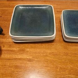 Plates, bowls, and mugs (ceramic)
