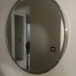 STUDDED MIRROR 