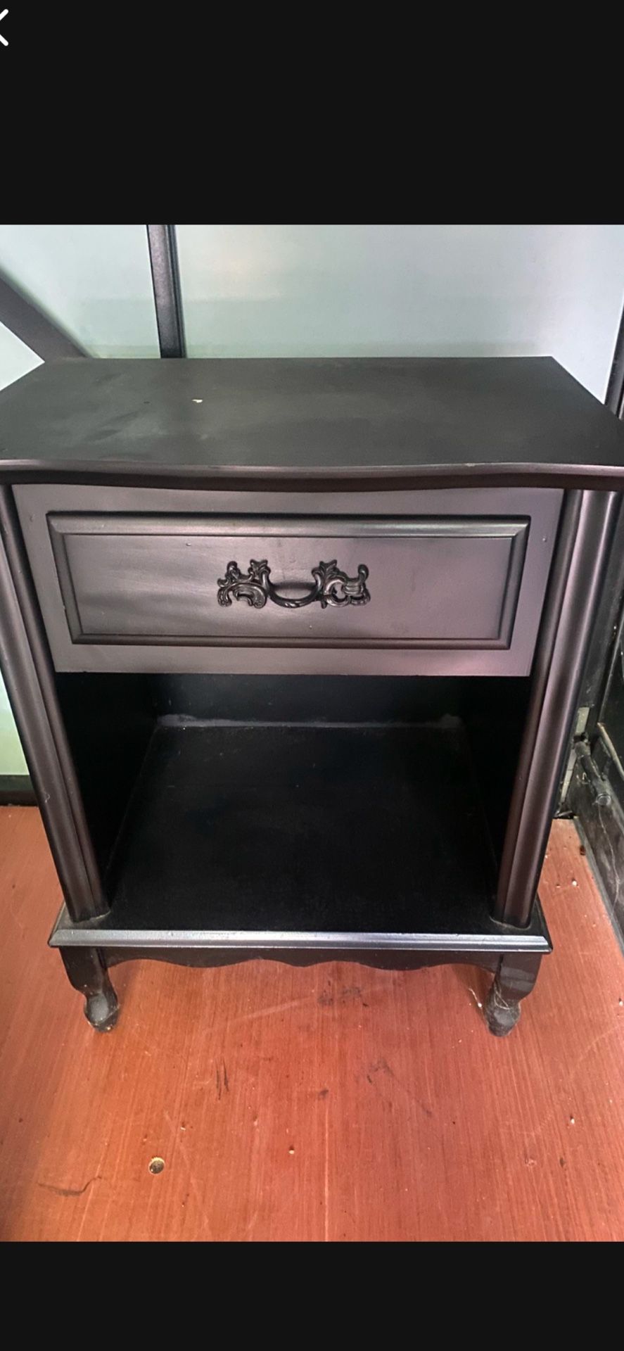 WOOD END TABLE