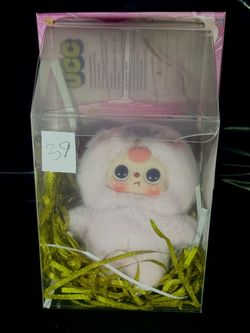Baby Three Petit Cat Wardrobe