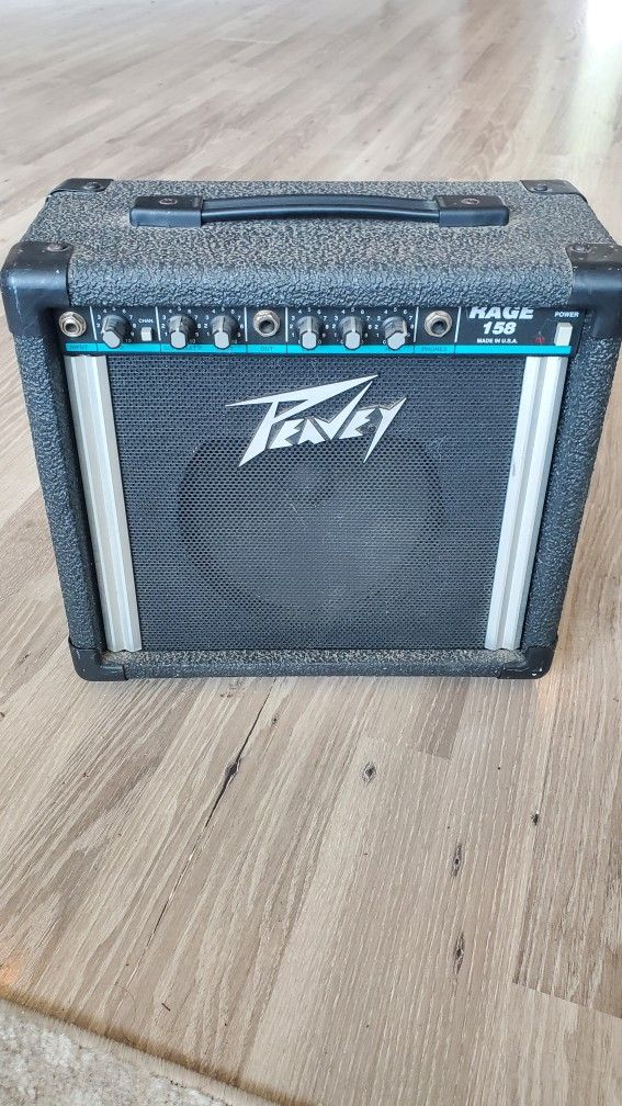 Peavey Rage 158
