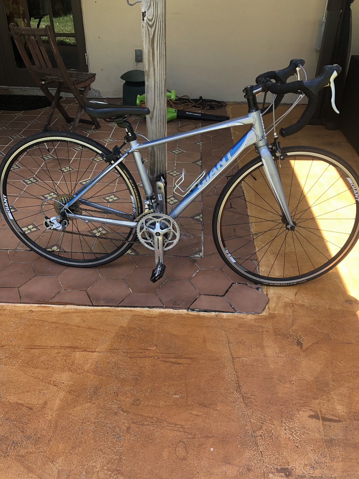 Road bike size xs brand Giant