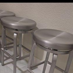 Like New bar Stools