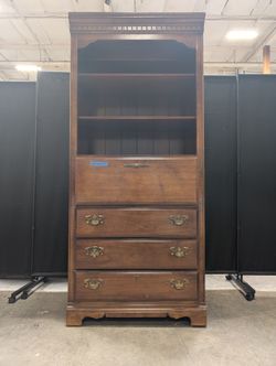 Traditional Brown Wood Dresser with Hutch
