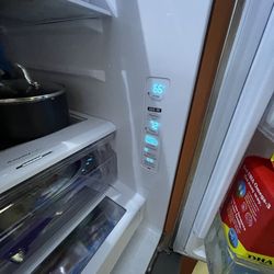 Samsung Refrigerator & Freezer