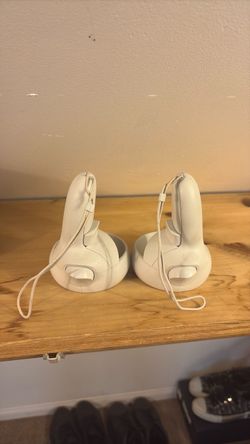 Oculus controllers