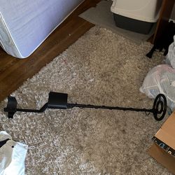 Bounty Hunter Metal Detector