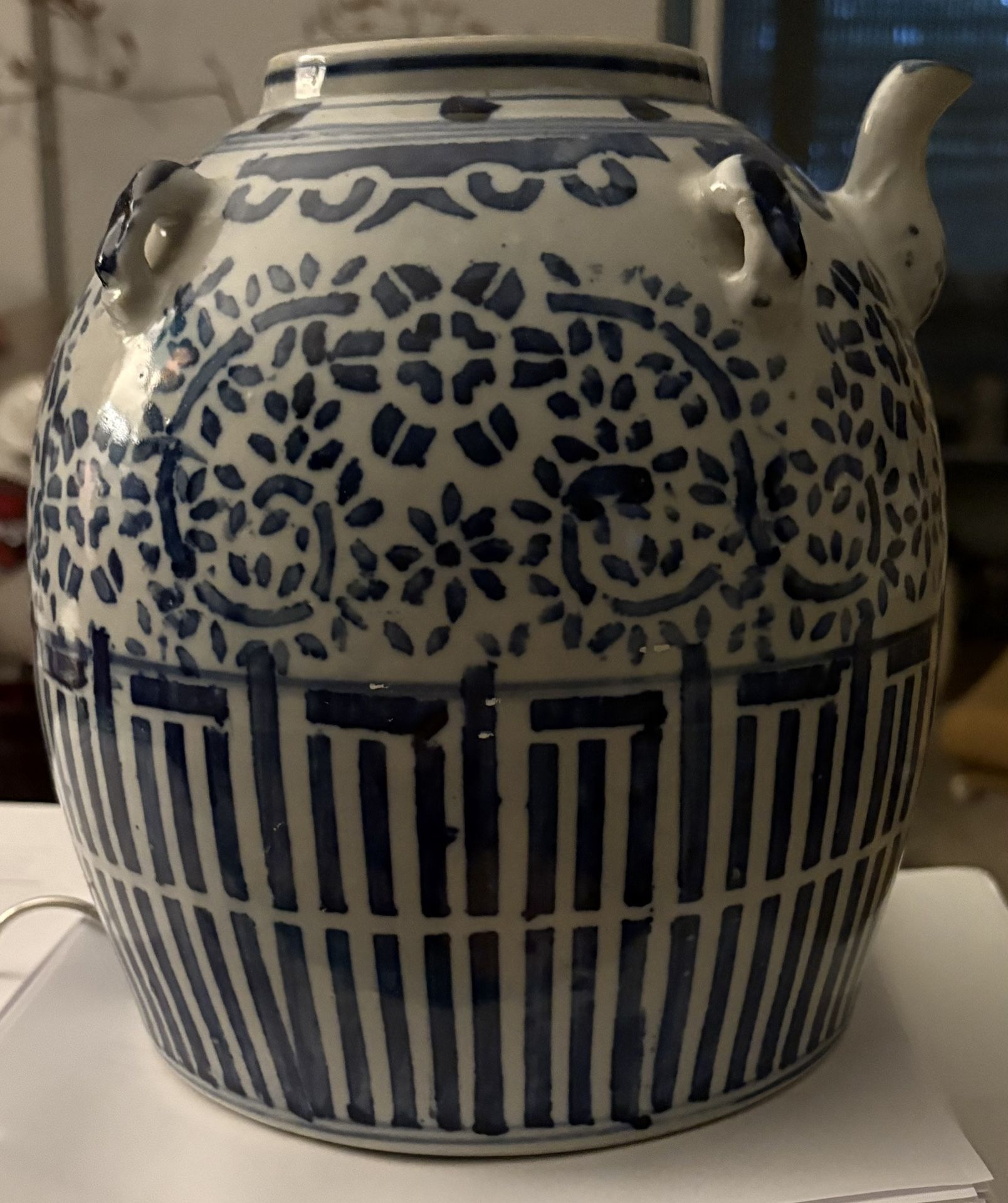 Vintage Blue/White, Chinese Porcelain Wine Jar