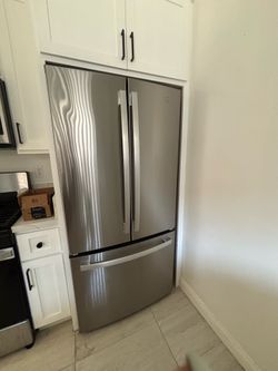 GE 18.6 Cu. Ft. French Door Counter Depth Stainless Steel