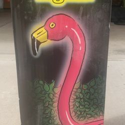 Pink Flamingo Garden Lights - Brand New made by Artline - No plugs and no wires!