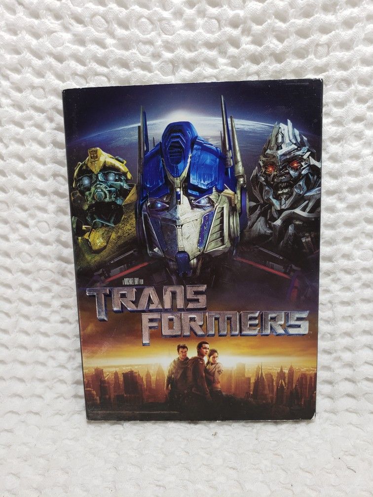 Paramount Transformers movie dvd rated PG 13. Good condition and smoke free home. 