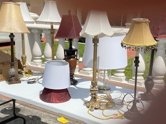 Seven Lamps In Excellent Condition