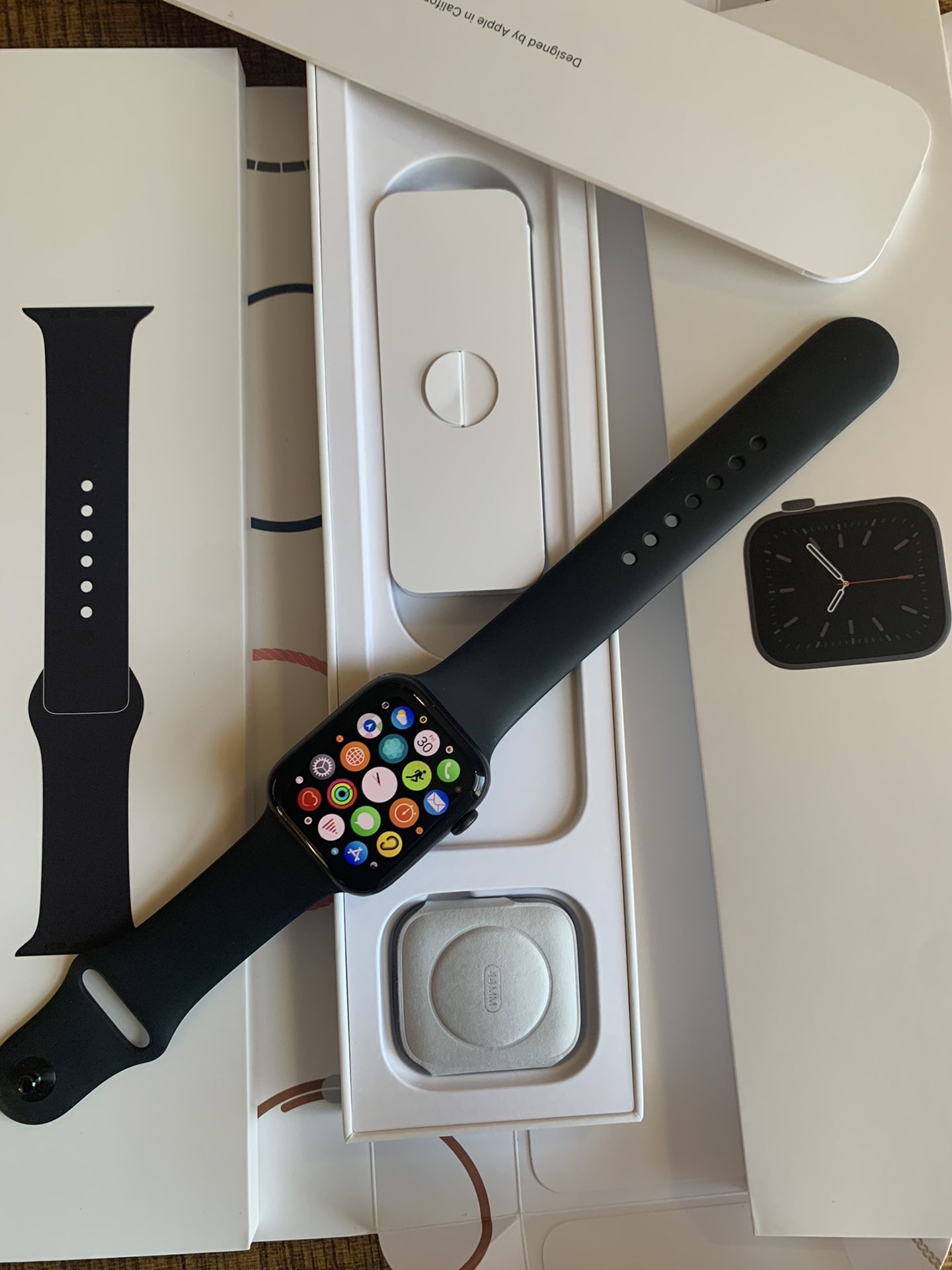 Apple Watch series 6 44mm GPS and Cellular