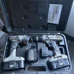 NEW! 2 Batteries Included. 18v Drill And Flash Light 