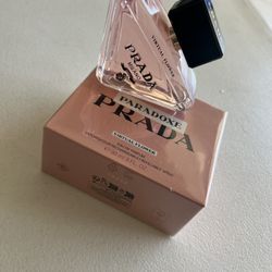 Prada Perfume 