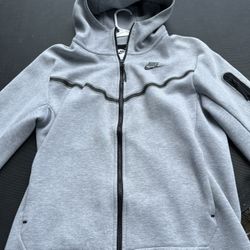 Grey Nike Tech Men’s Zip Up Size Small 