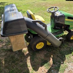 John Deere  115 Automatic 