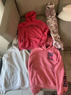 Hooded sweatshirts lot of 3 and 1 pair sweatpants