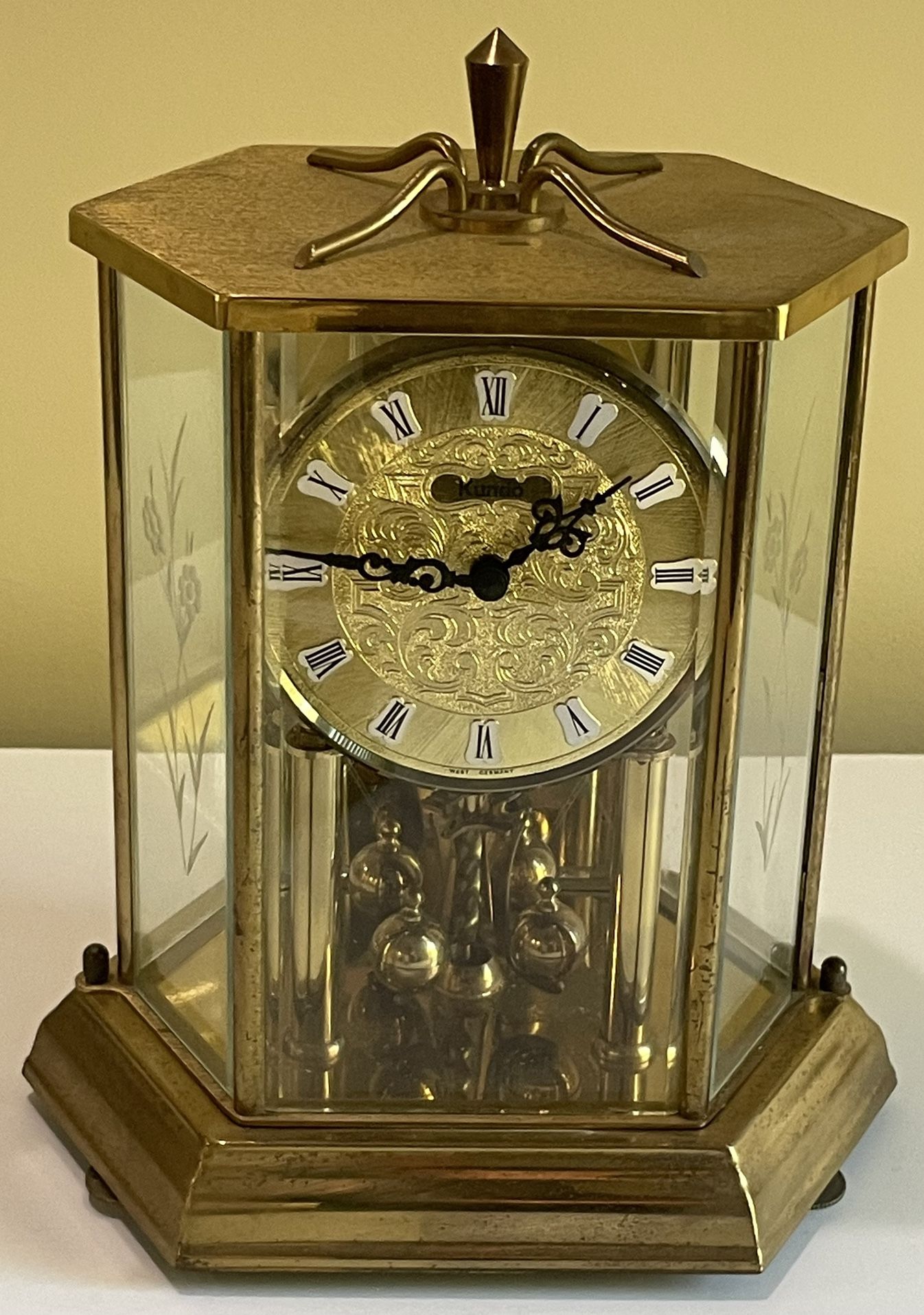 Vintage Kundo Anniversary Battery Operated Hexagon Clock in Etched Glass Case