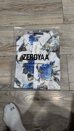 Men’s Small Long Sleeve Shirt 