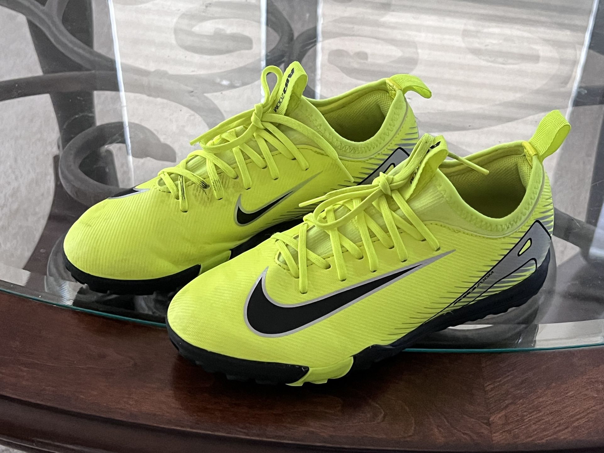 Nike Mercurial Vapor 16 Academy Youth Turf