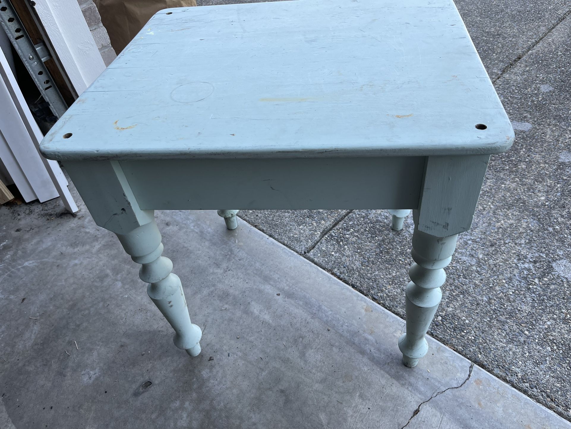 Free Small Side/End Table