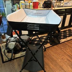 kinder king changing table